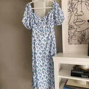 FLYING TOMATO MIDI FLORAL DRESS SIZE LARGE